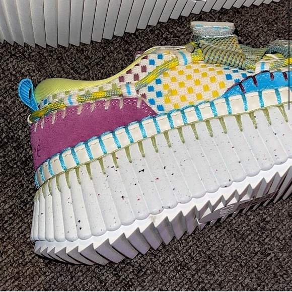 Chloé - Picture 11 of 17